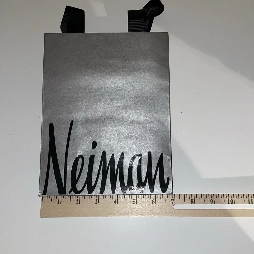 Neiman Marcus Empty Paper Grey Silver Shopping Bag Black Handles 9 x 7 x 4